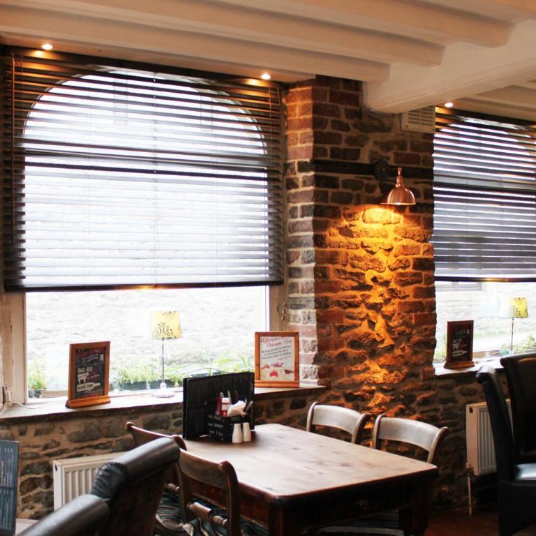 Ye Olde Nags Head photo