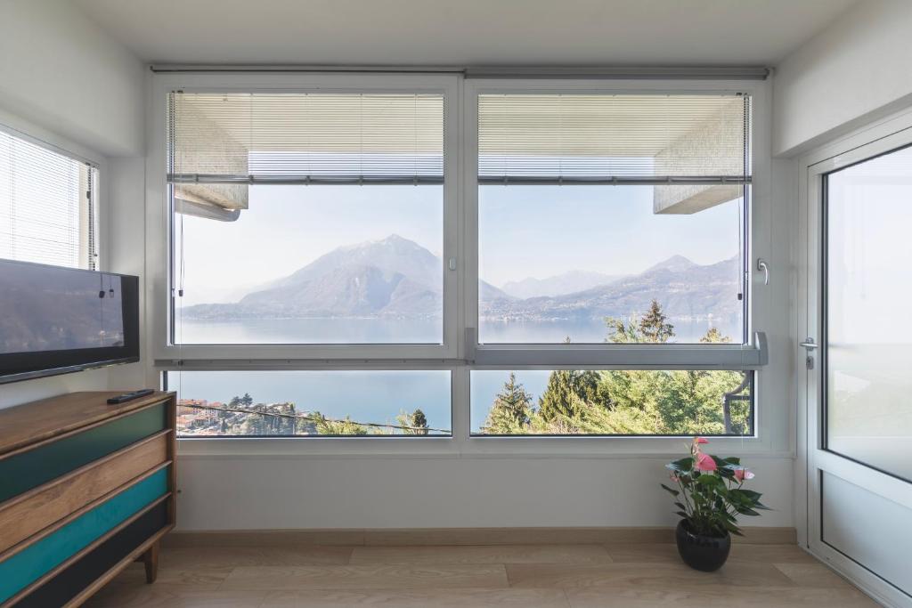 Varenna Hill apt - 4