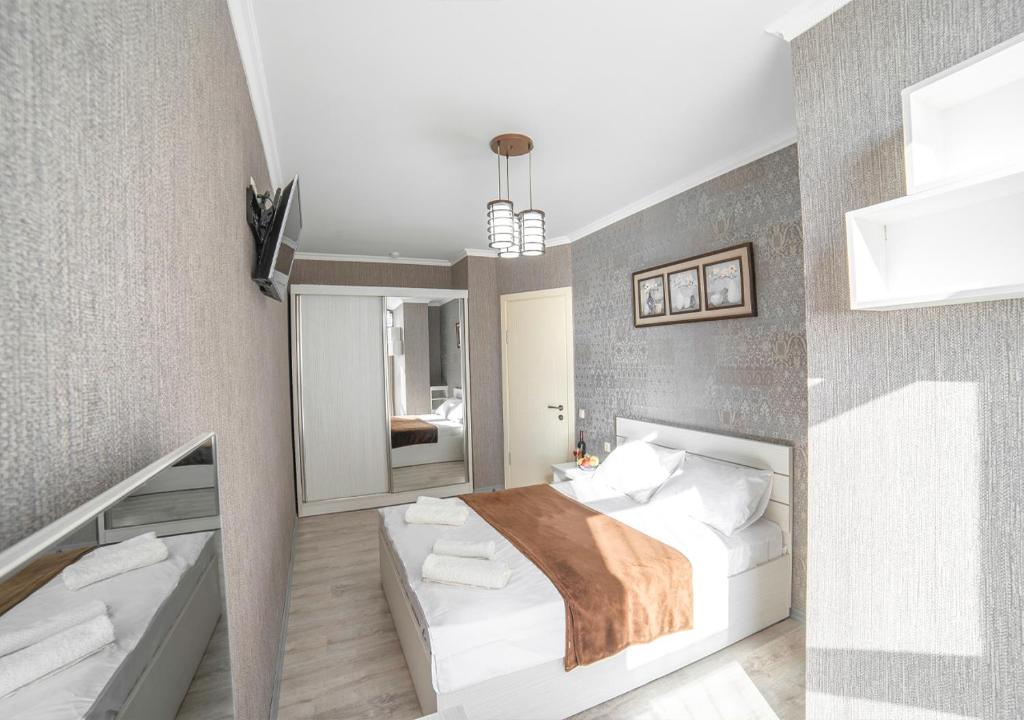 ORBI SEA TOWER 15B Sherif Khimshiashvili Street photo