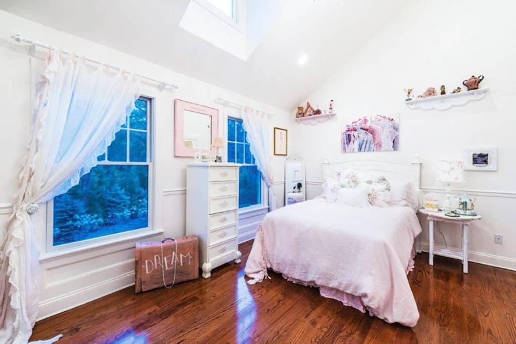 Hotels in Wainscott, NY price from 135 of Hotels