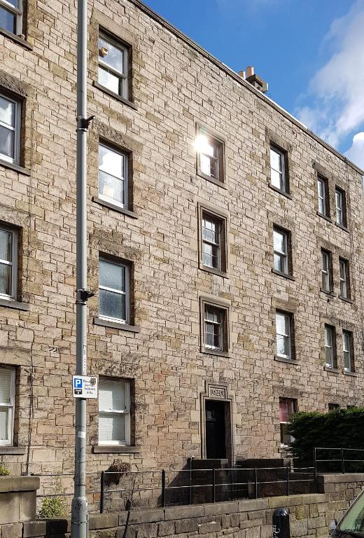 Bespoke Tours Scotland Accommodation @ Morrison Street photo