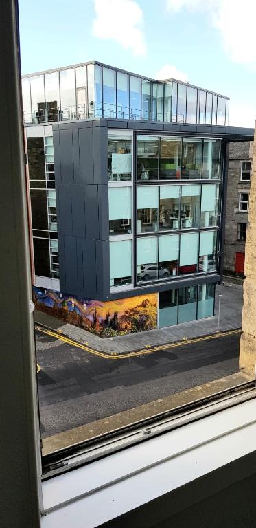 Bespoke Tours Scotland Accommodation @ Morrison Street photo