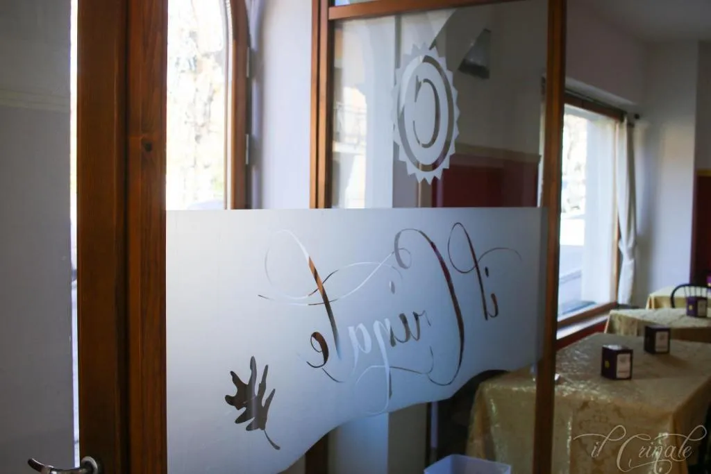 Hotel Il Crinale, hotel v destinaci Grizzana