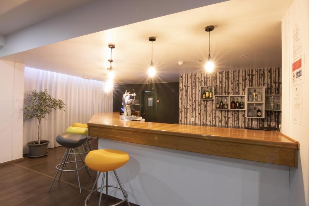 Luna Miramar Club — Restaurant & bars in Albufeira, Faro