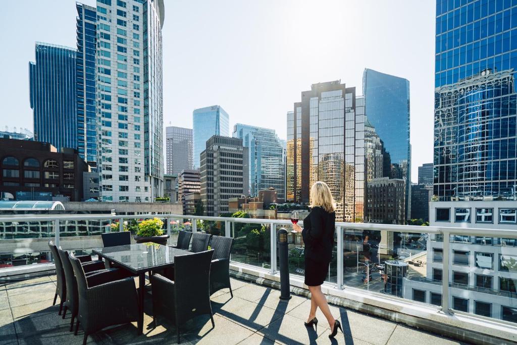 Fairmont Waterfront