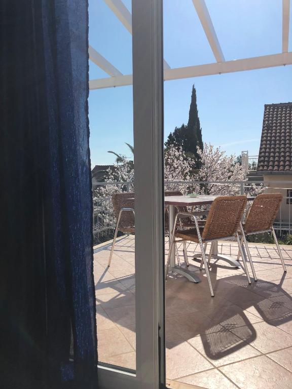 Apartmani Tomelic 전경