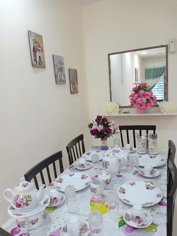 GAMBANG HOMESTAY ALEESYA — Hotel in Kuantan