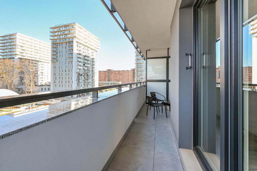 Platinium Spectrum Apartment photo