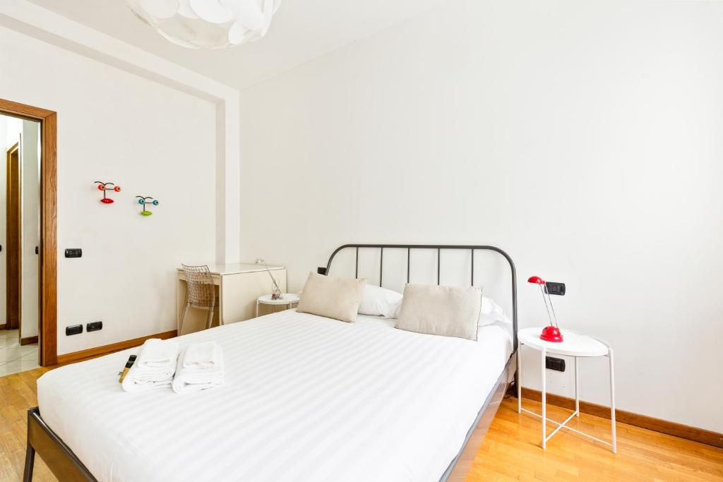 GuestHost - San Siro Stadium Garden Flat - 3