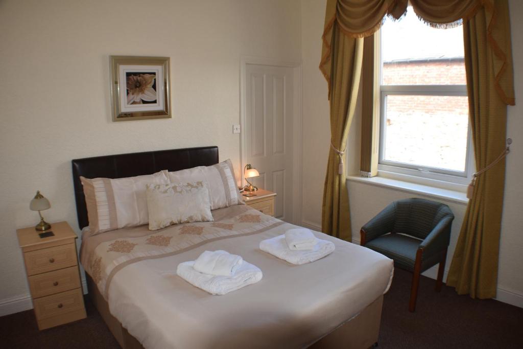 Cedar Lodge photo