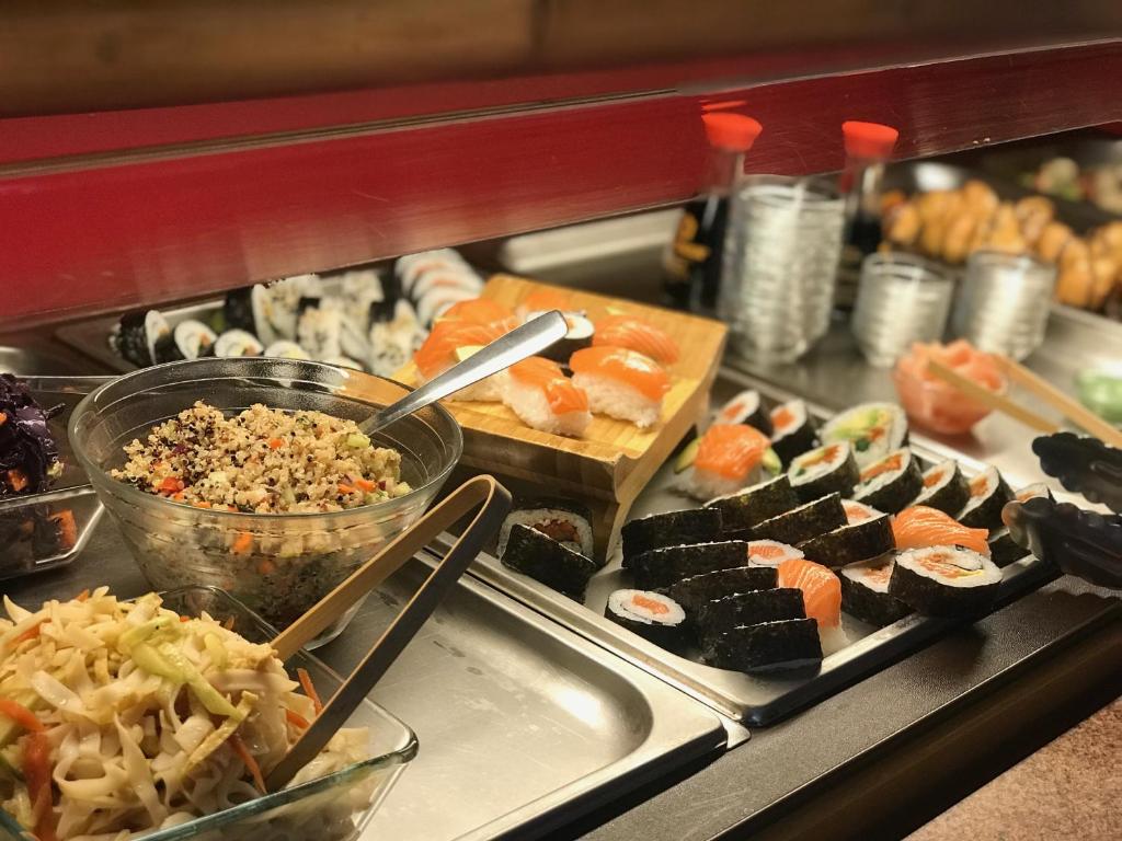 طعام و مشروبات