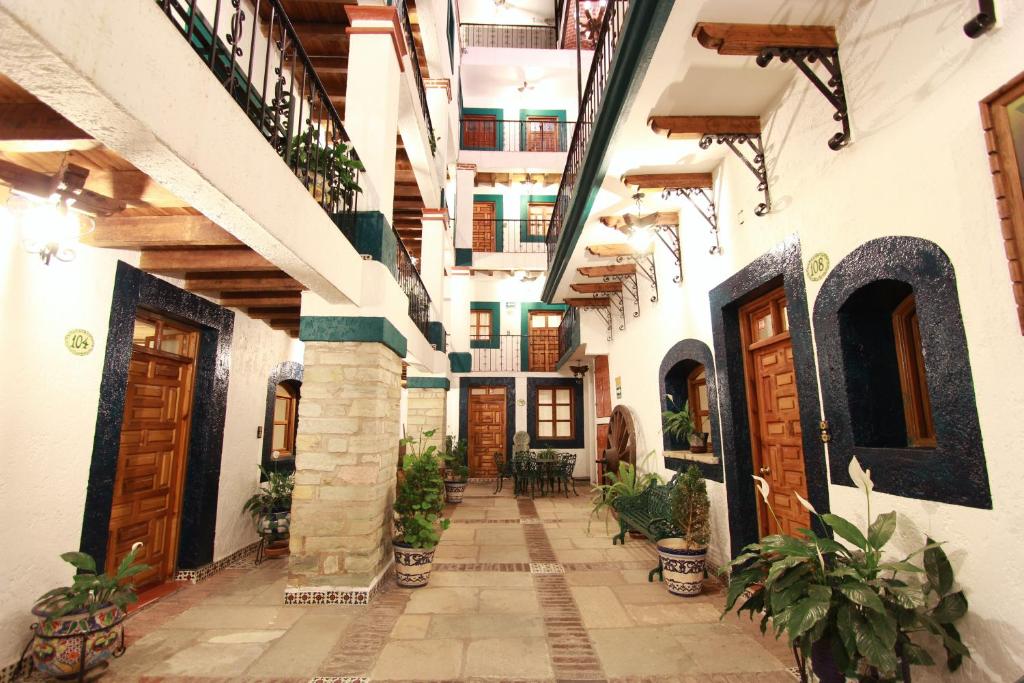 Hotel Mesón del Rosario - 4