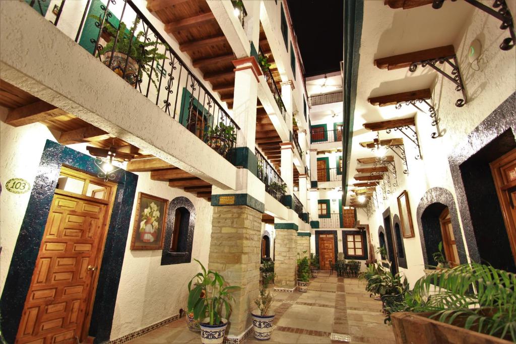 Hotel Mesón del Rosario - 5