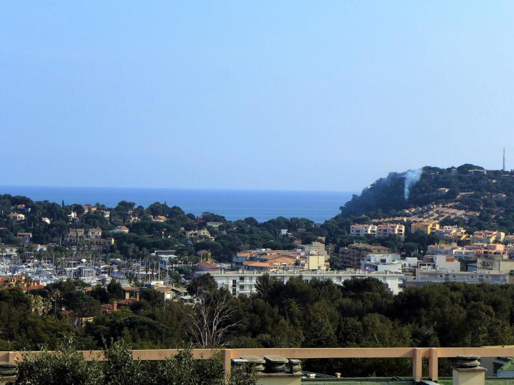 Apartment Les Mimosas-1 by Interhome - 2