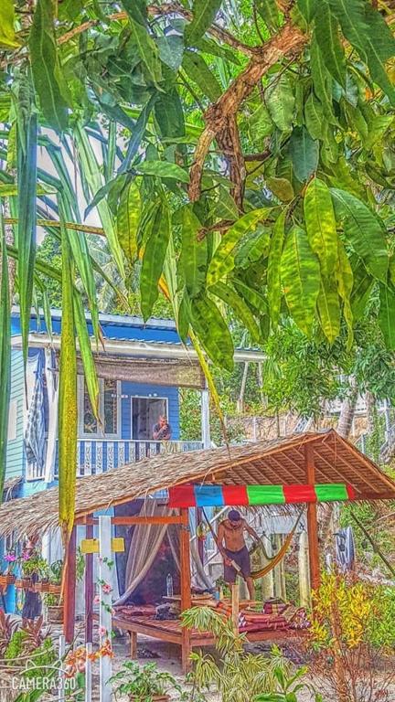 Peace home kpg — Hotel in Ko Pha-ngan