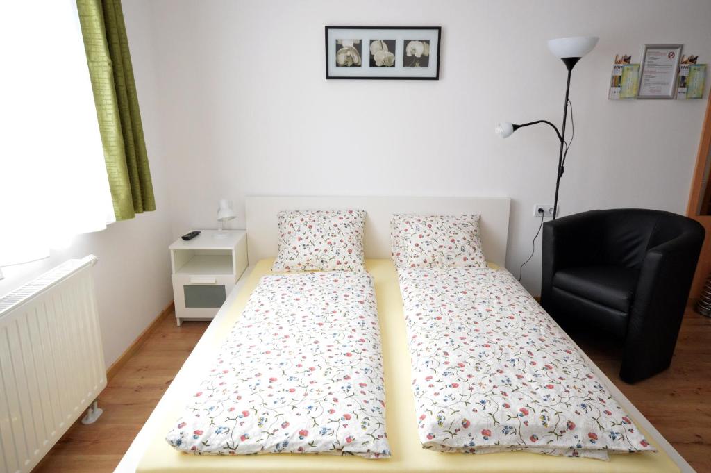 Toldi Apartments Pecs photo