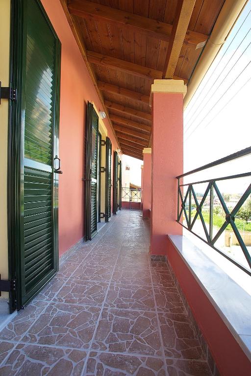 Darmani Spyros Apartments photo