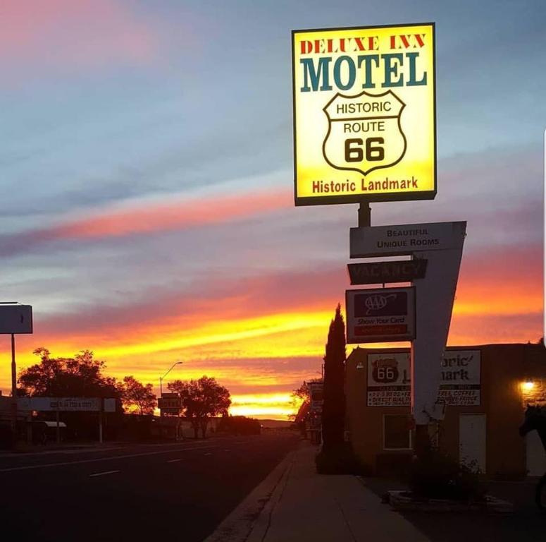 Deluxe Inn — Hotel in Seligman (AZ)