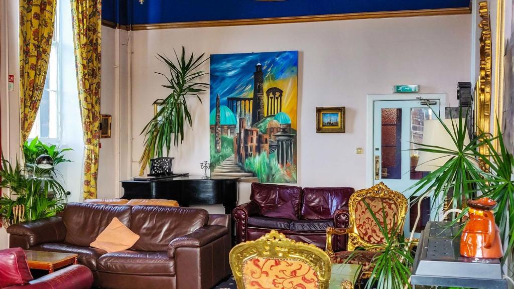 Castle Rock Hostel- Adult Only