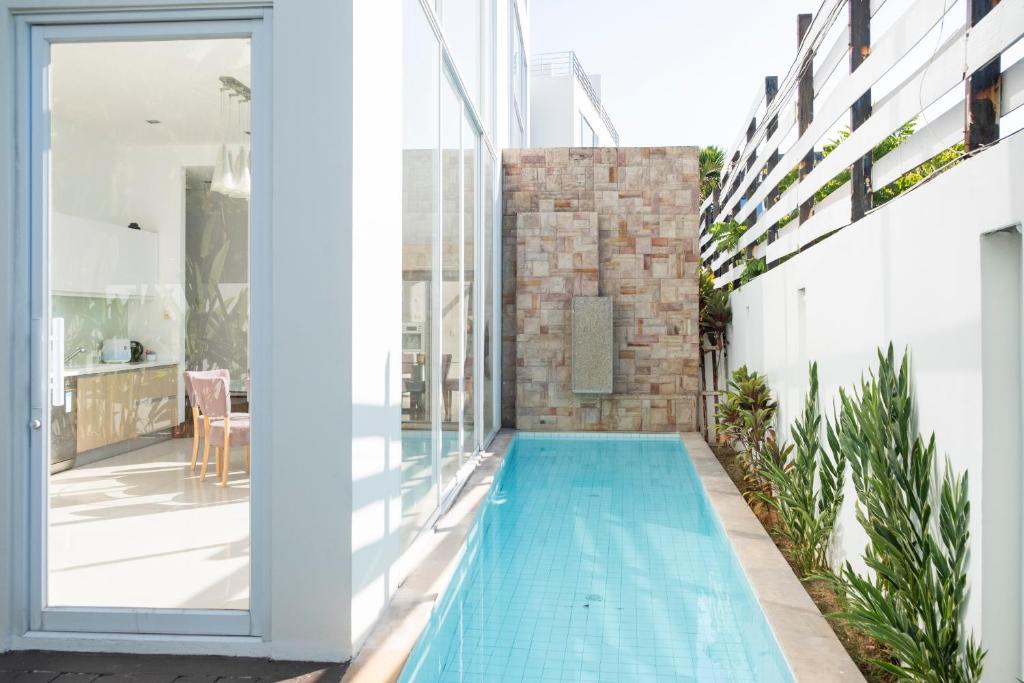 The Lantern Marina Residences Phuket photo