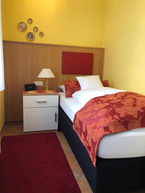 Einrichtungen