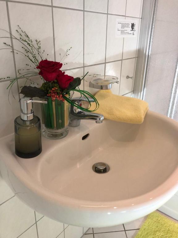 Einrichtungen