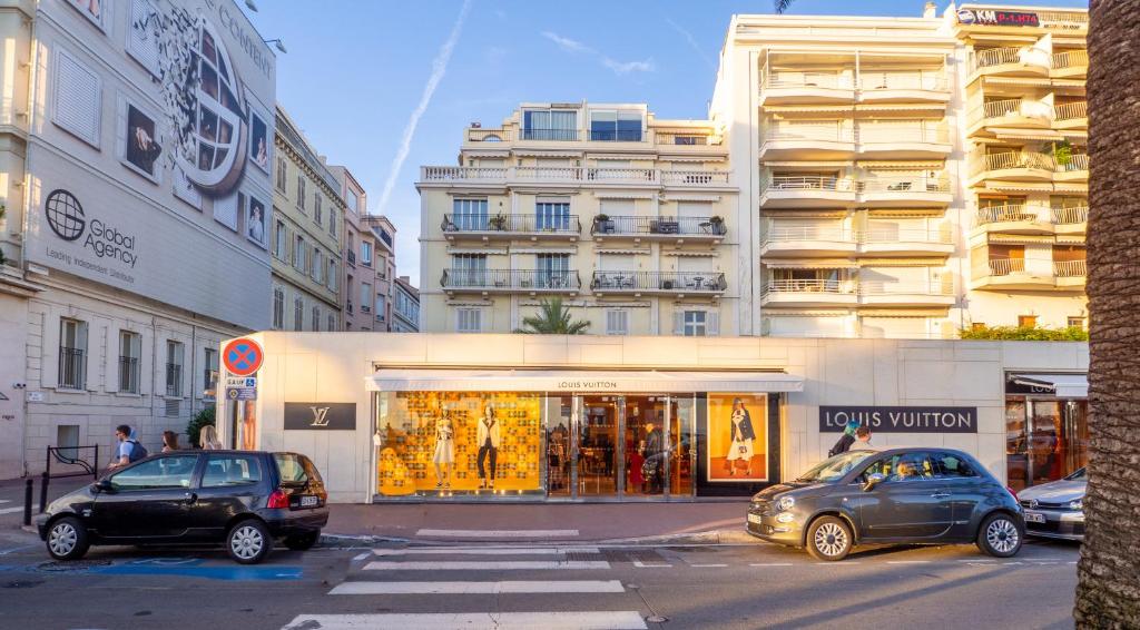Studio Carré d'or Cannes - 5
