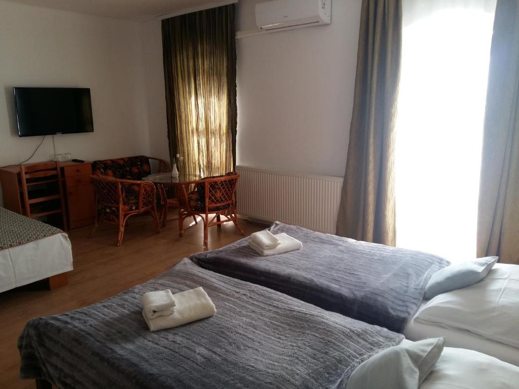 โรงแรมเรโทร (Hotel Retro)