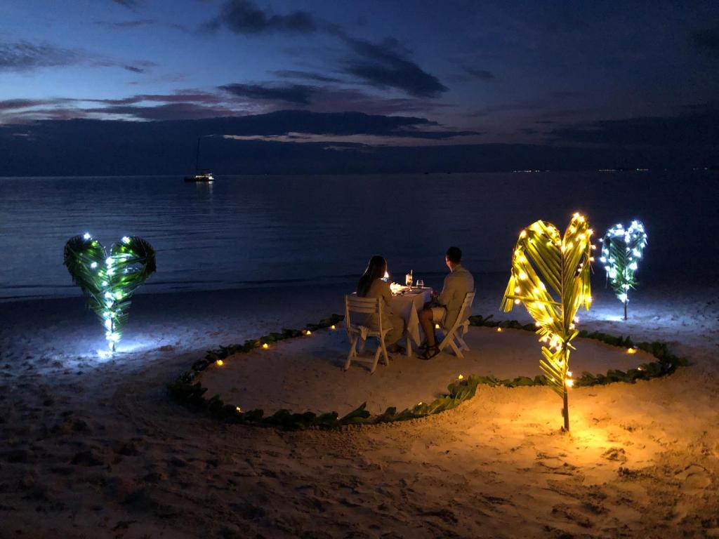 White Sand Dhigurah Guest House