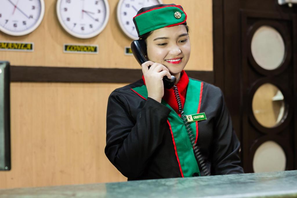 Eurotel North Edsa Hotel photo