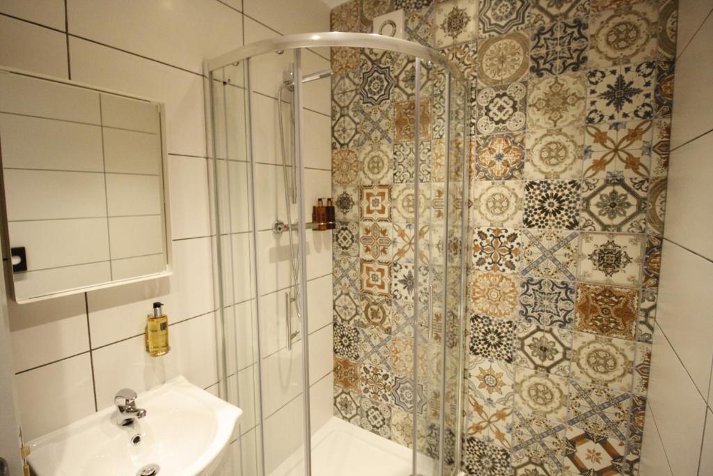 Willow Serviced Apartments - 22 photo