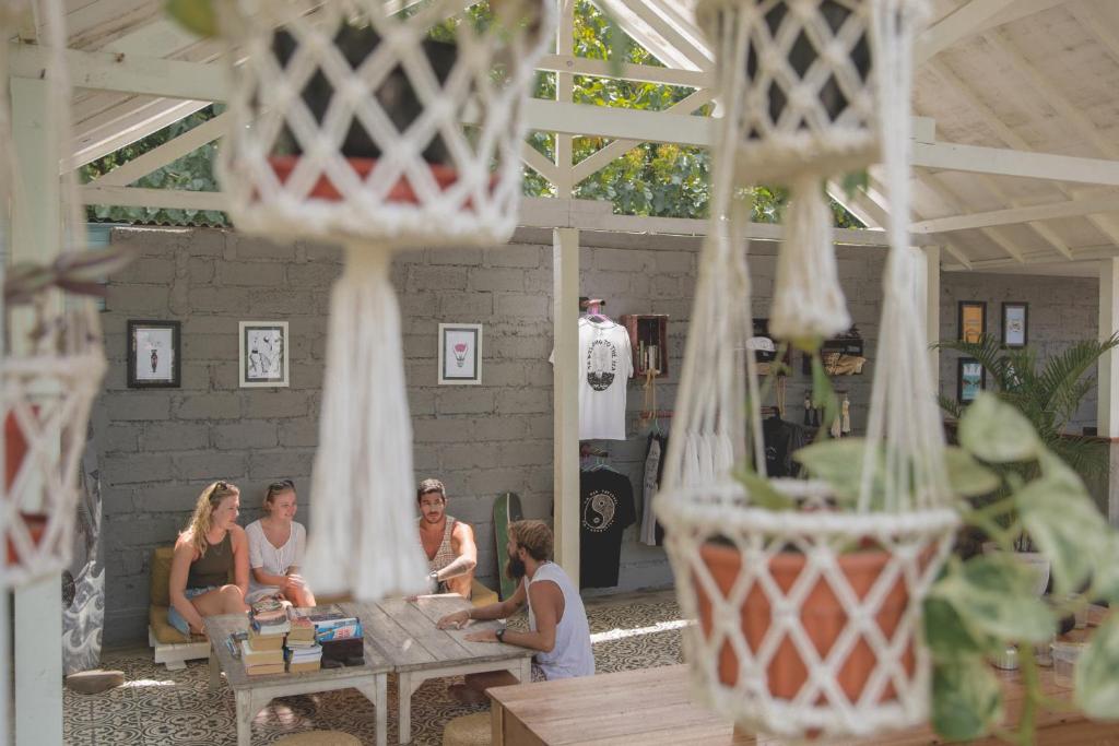 Sultans Of Swell Uluwatu Bali photo