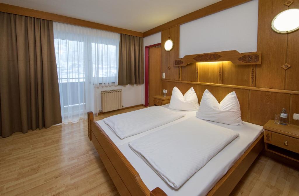 Guestroom, Appartementhaus Toni inklusive Zell am See - Kaprun Sommerkarte in Kaprun