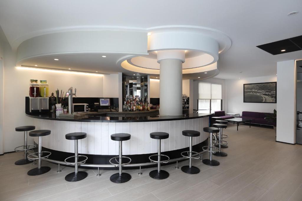 Hotel Brasil — Restaurant & bars in Benidorm, Valencian Community