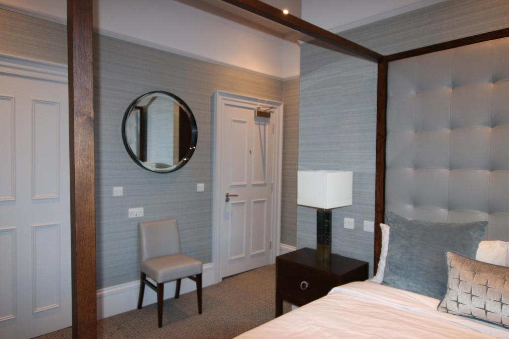 Castlecary Hotel photo