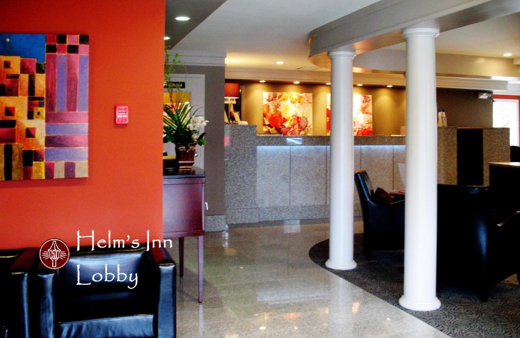 Helm's Inn photo