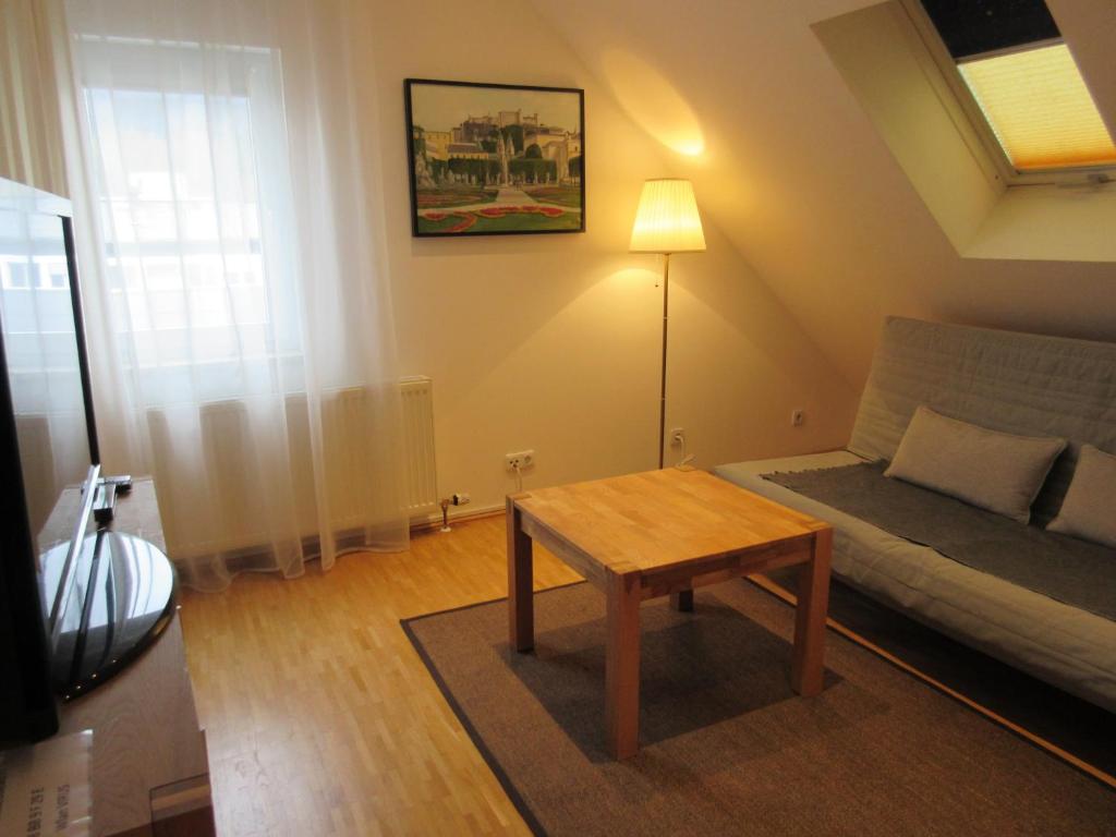 Home Apartments - 5