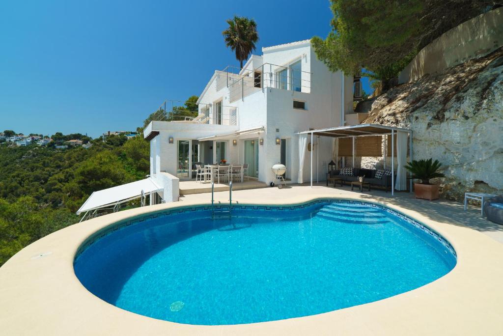 Villa Bombon by Aguilarent - 2