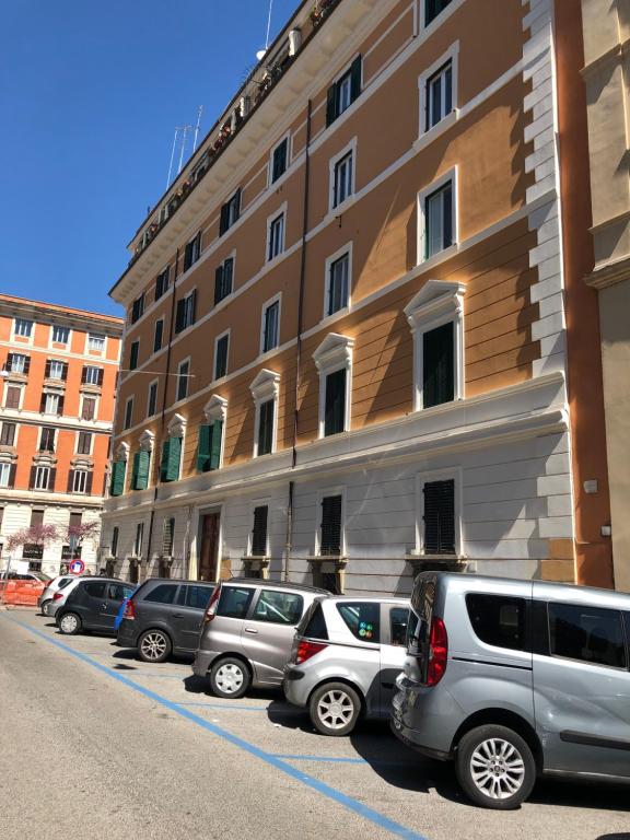 Cavour Suites Guest House - 3