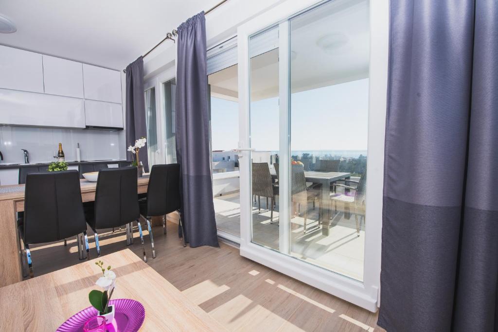 Pool Apartments Villas Banta A photo
