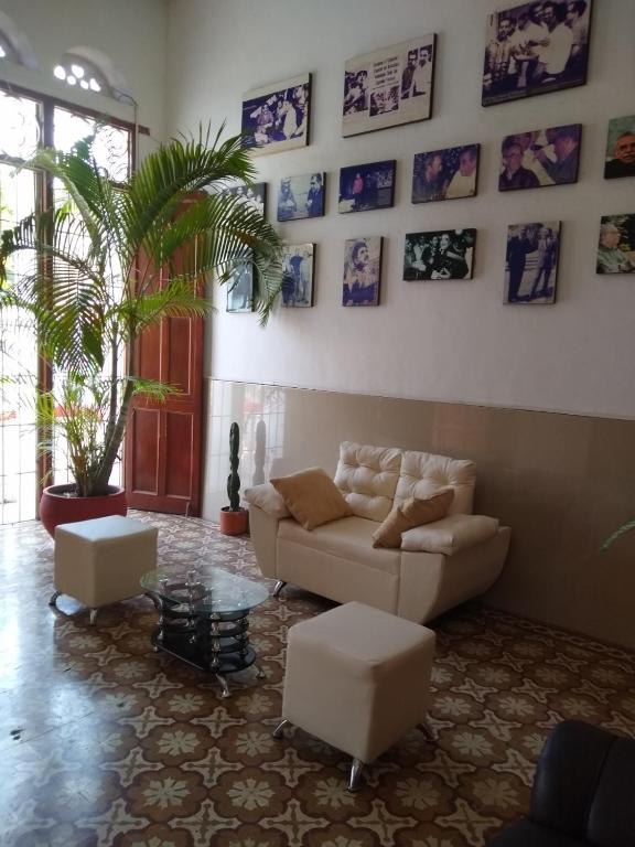 Hostal Maranatha — Hotel in Santa Marta