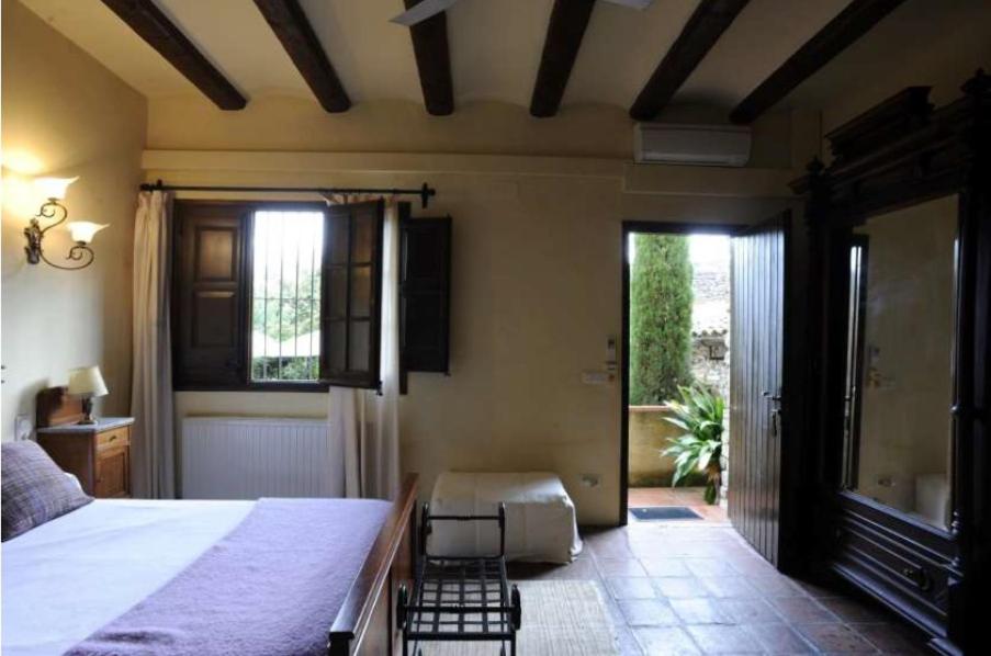 Hostal La Riera photo
