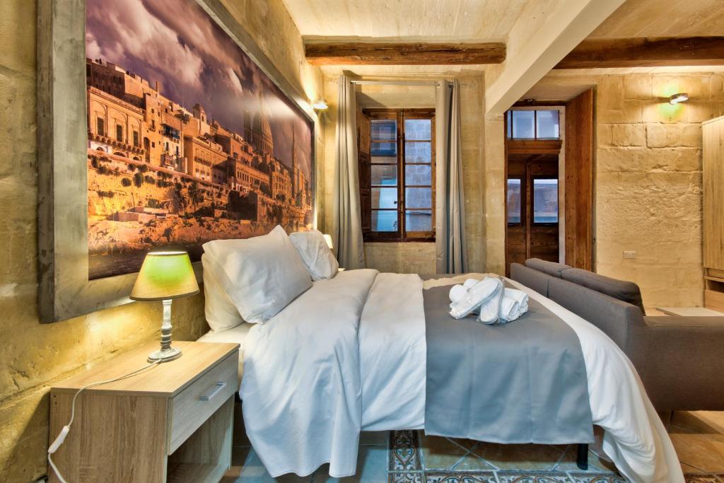Laparelli Suites: Luxury Suite 1 photo