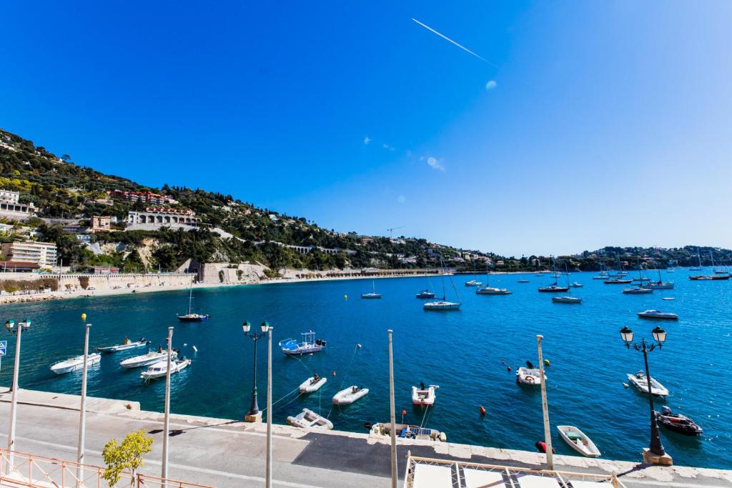 Quai des Marinières AP2015 by Riviera Holiday Homes - 3