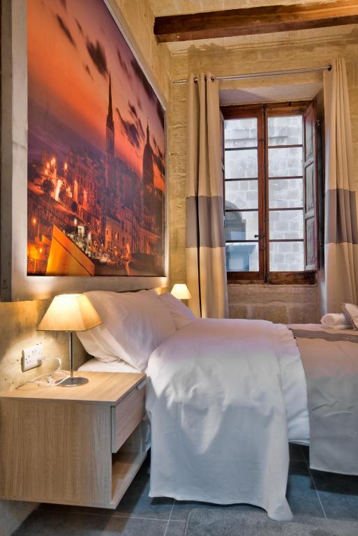 Laparelli Suites: Luxury Suite 2 photo