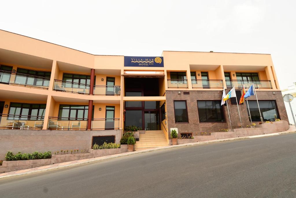 Villamar Hotel — Hotel building in Esquinzo, Canary Islands