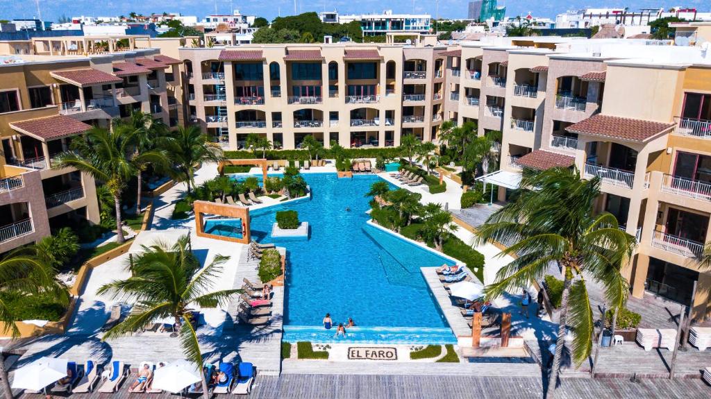 El Faro 101 SURF 1 Bdr Apt pool view - 2