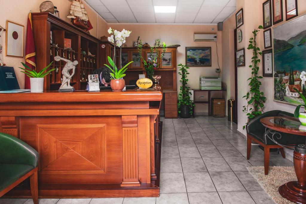 Lobby, Hotel Montenegrino in Tivat