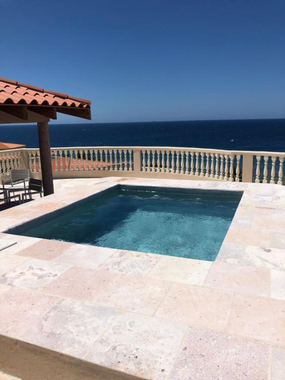 The Meridian at Lighthouse Point photo