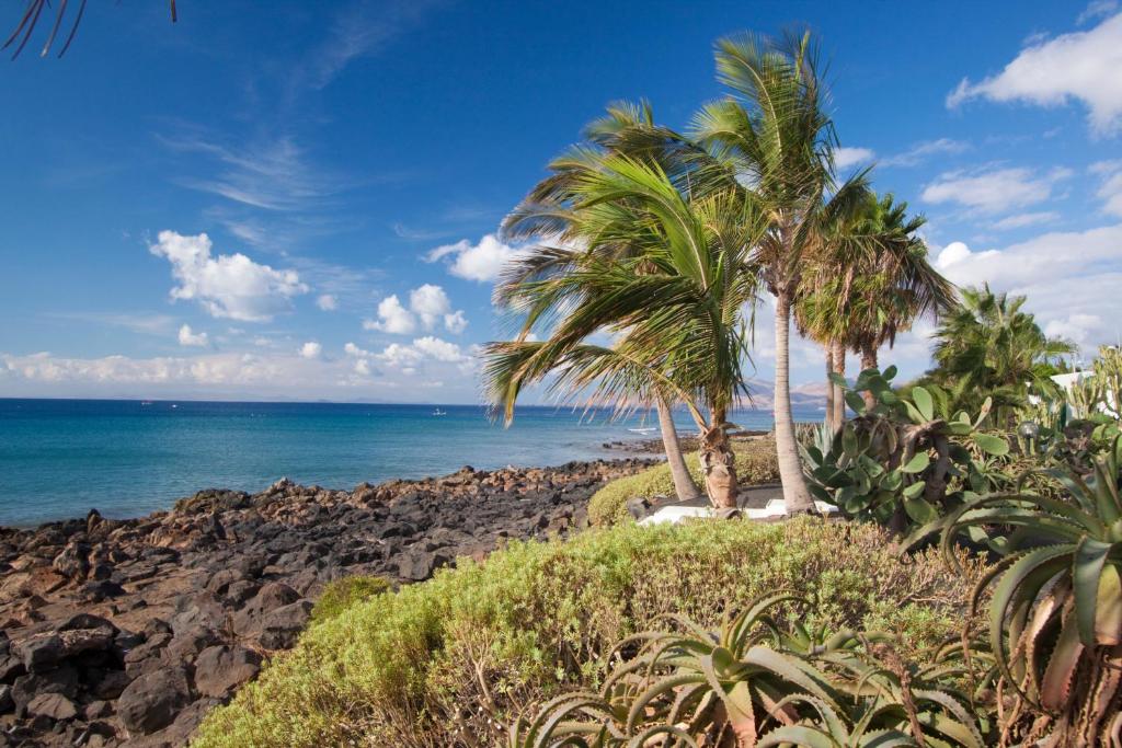 Bungalows Velázquez — Beach in Puerto del Carmen, Canary Islands